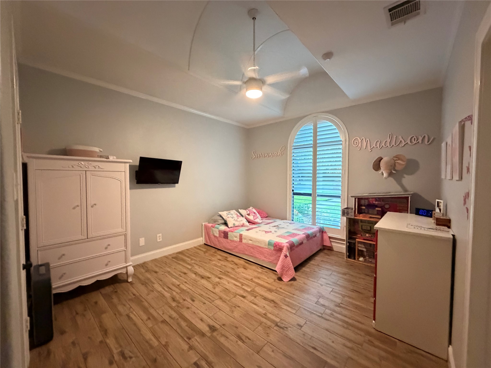 1125 Shady River Court S Benbrook TX 76126