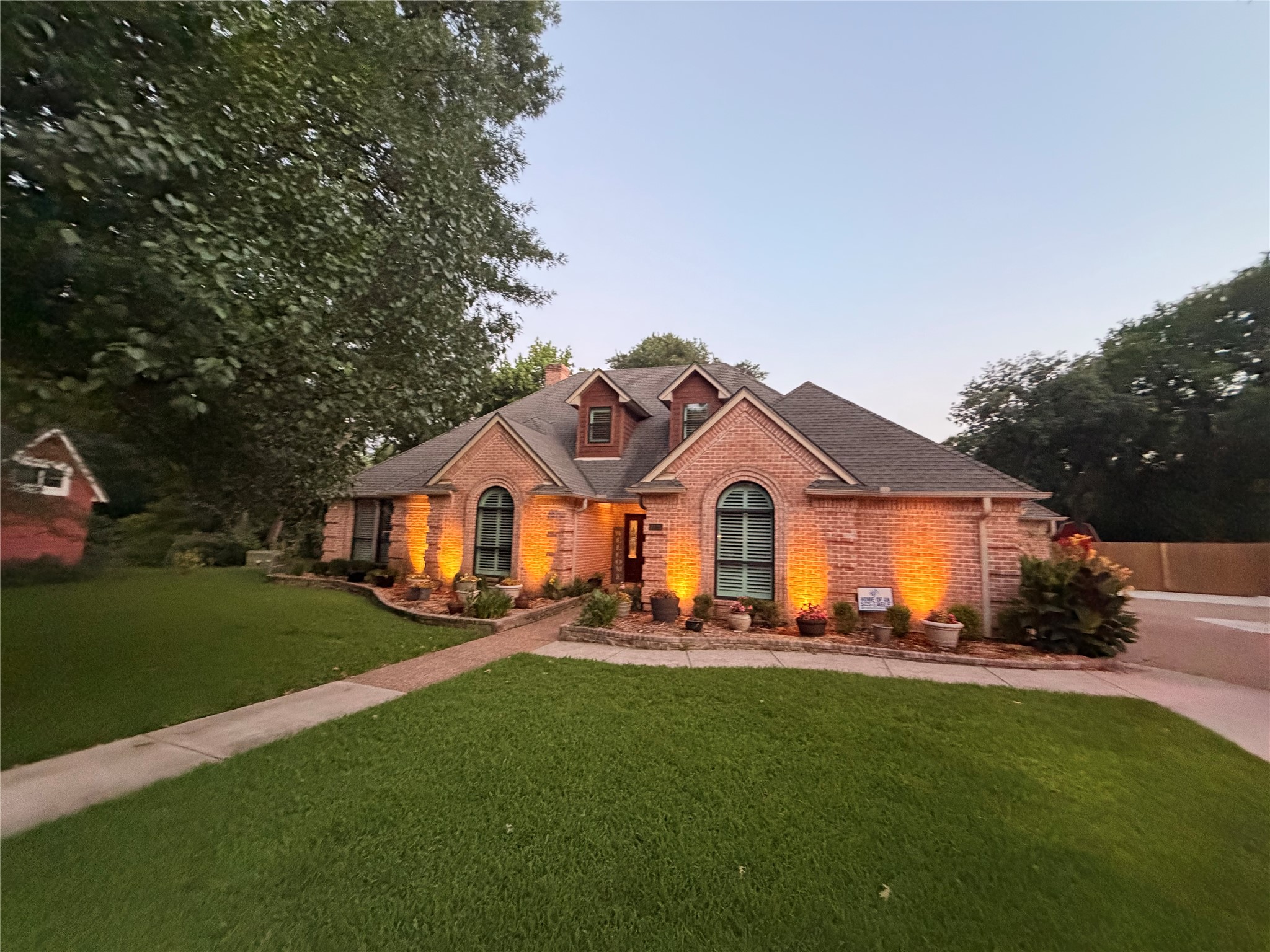 1125 Shady River Court S Benbrook TX 76126