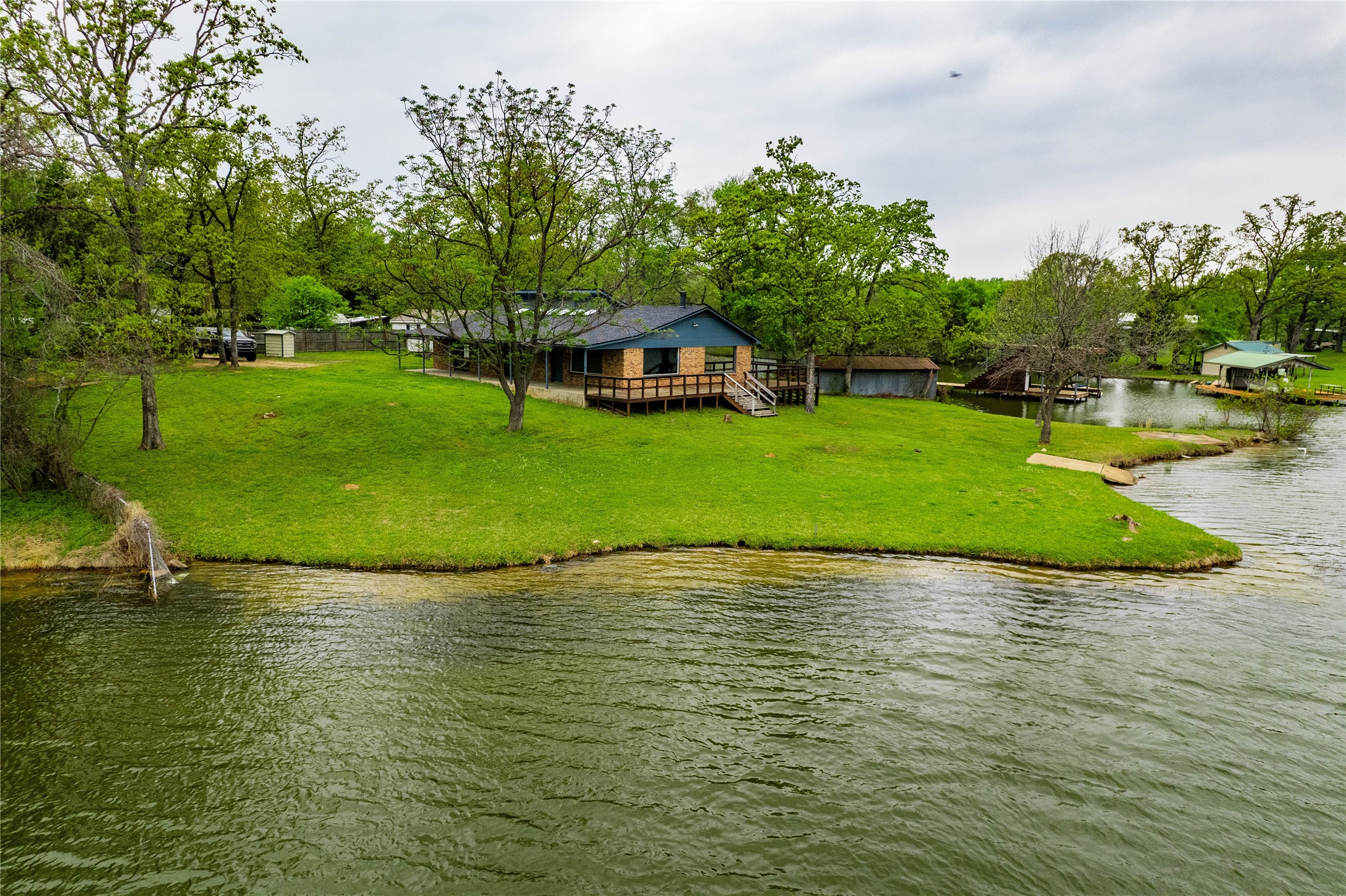 222 Saint Michaels Circle Trinidad TX 75163