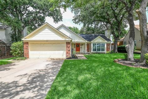4365 Kenwood Drive Grapevine TX 76051