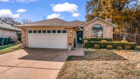 7424 Cross Ridge Circle Fort Worth TX 76120