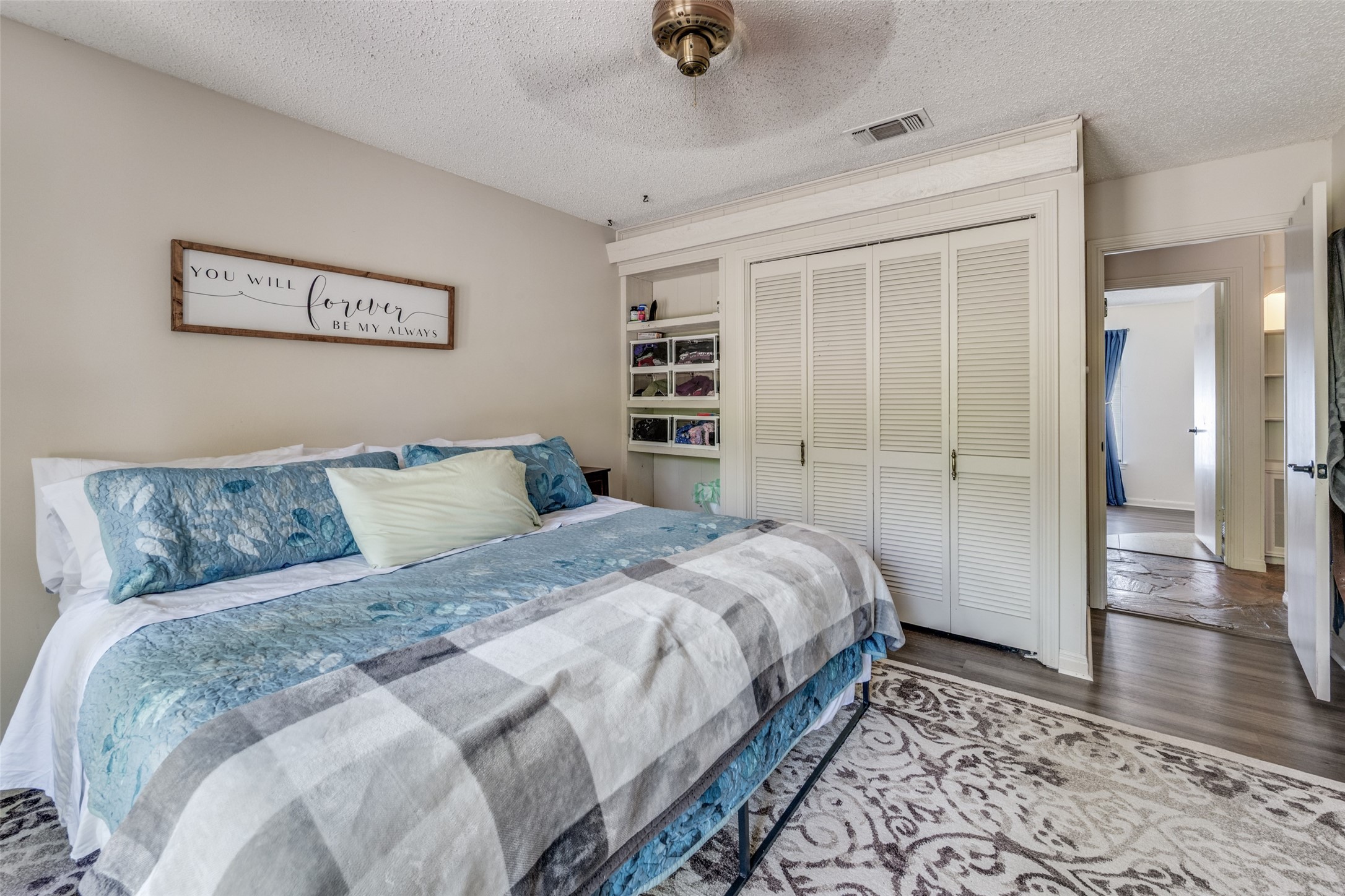 2120 Valleydale Drive Arlington TX 76013
