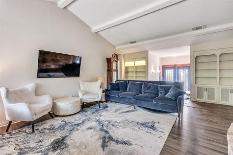 2120 Valleydale Drive Arlington TX 76013