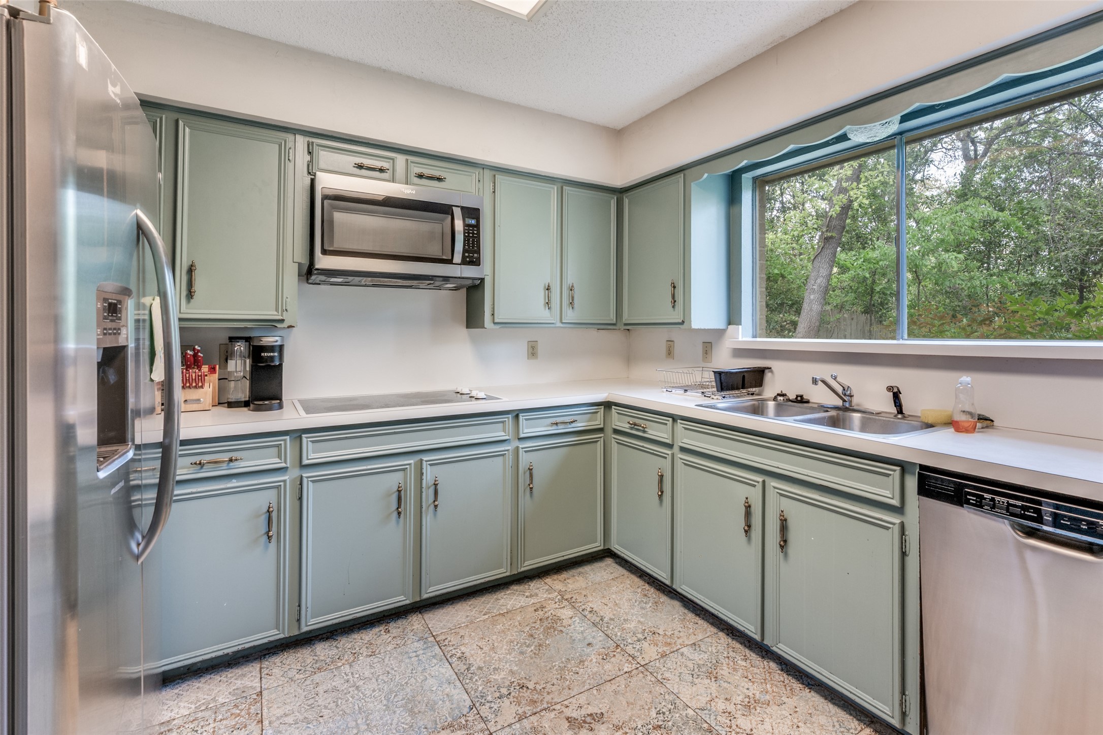 2120 Valleydale Drive Arlington TX 76013