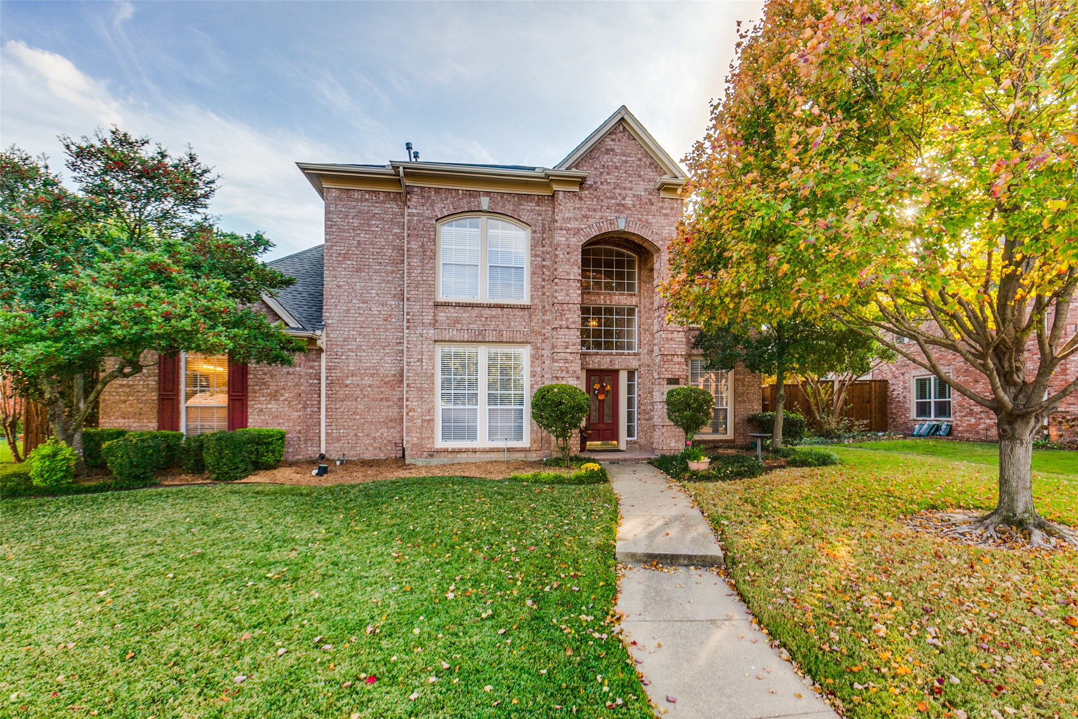 6901 Aberdeen Drive Garland TX 75044