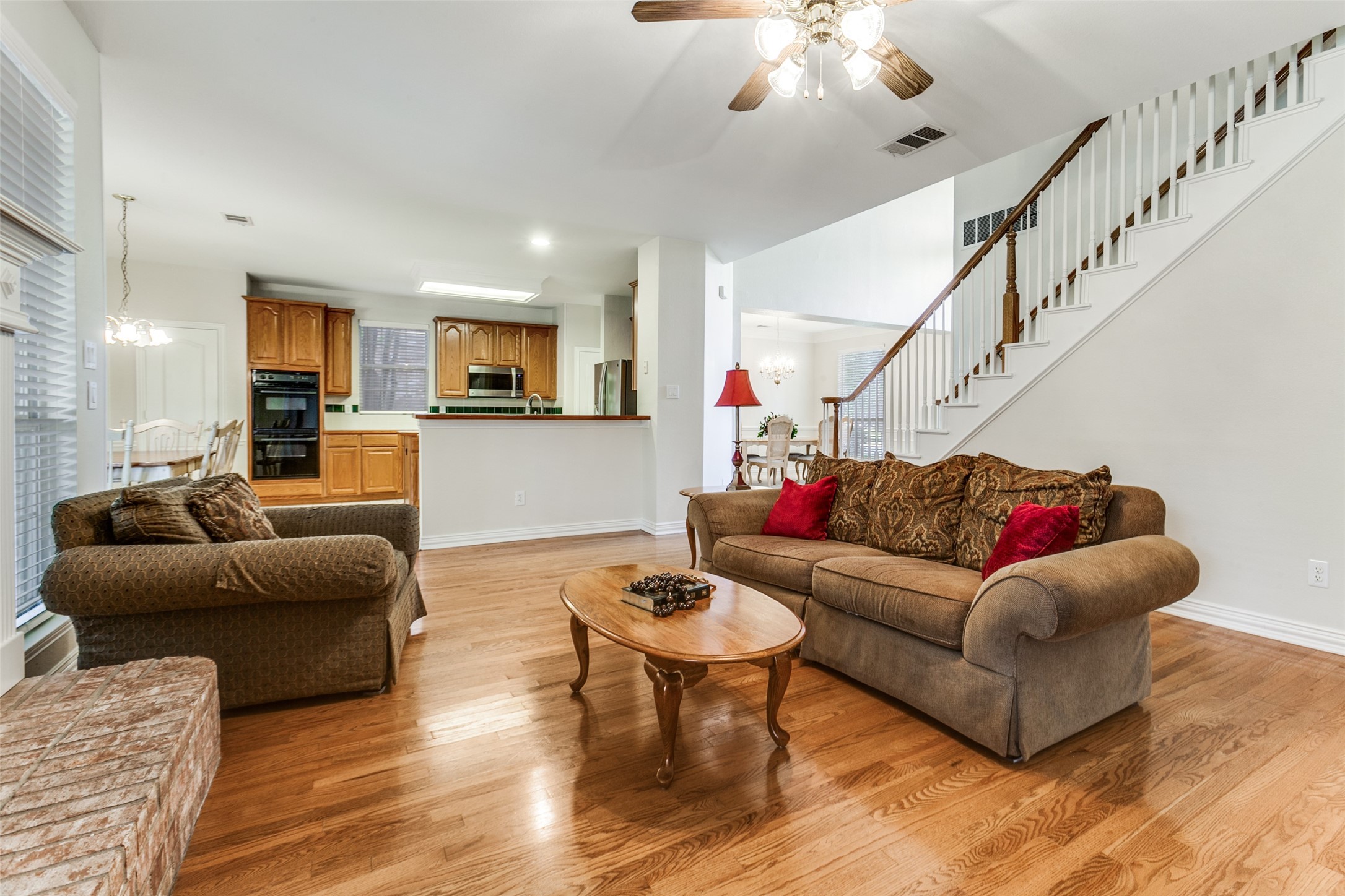 6901 Aberdeen Drive Garland TX 75044