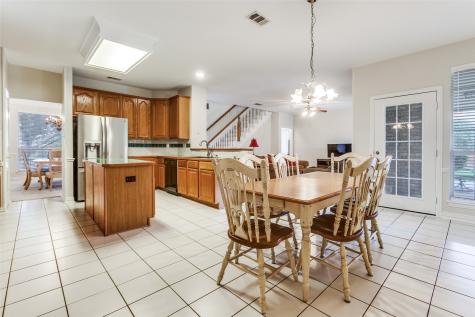 6901 Aberdeen Drive Garland TX 75044