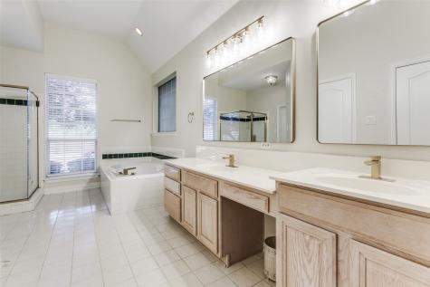 6901 Aberdeen Drive Garland TX 75044