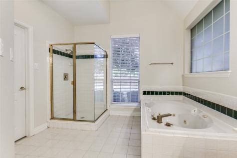 6901 Aberdeen Drive Garland TX 75044