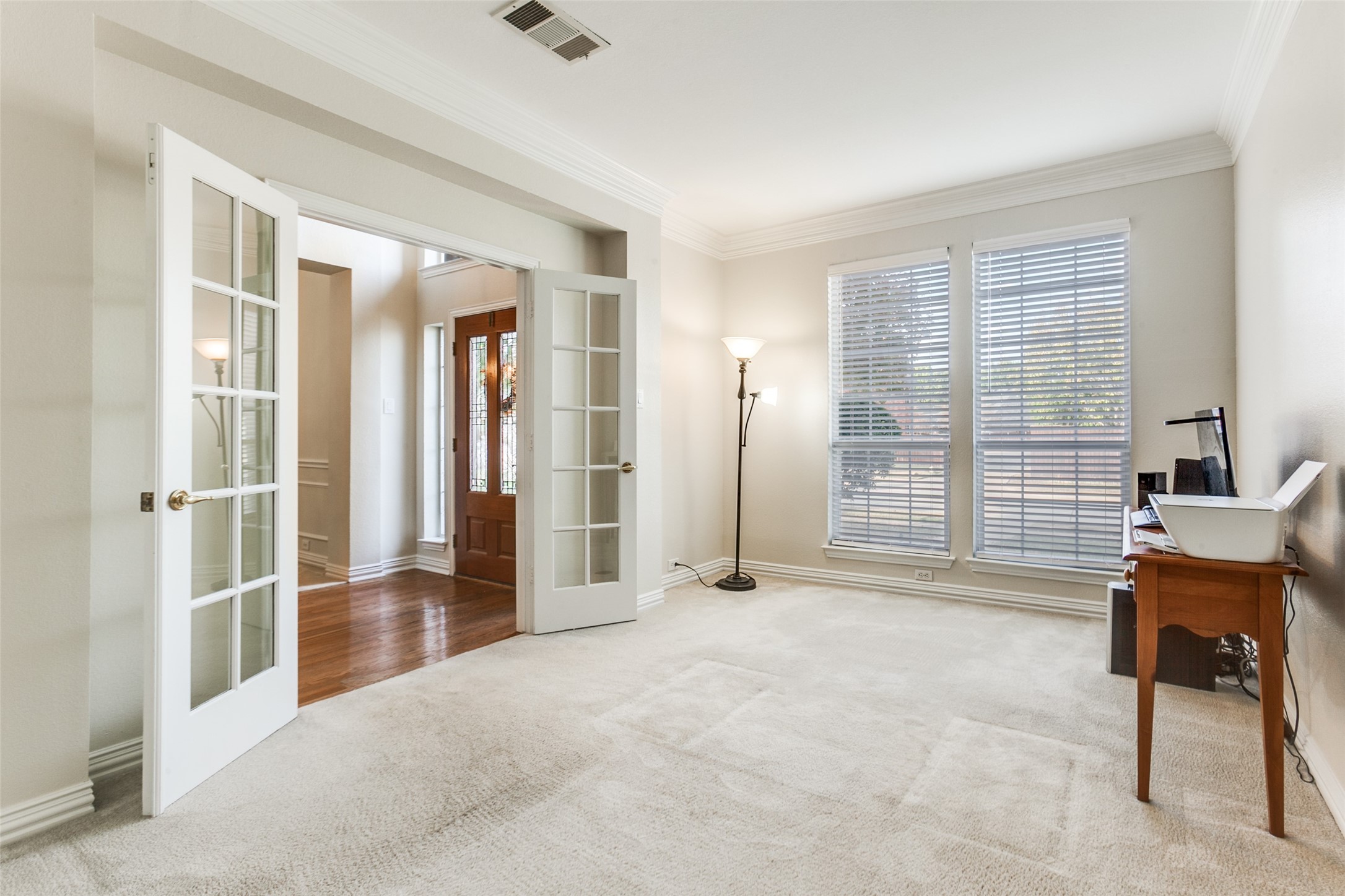 6901 Aberdeen Drive Garland TX 75044