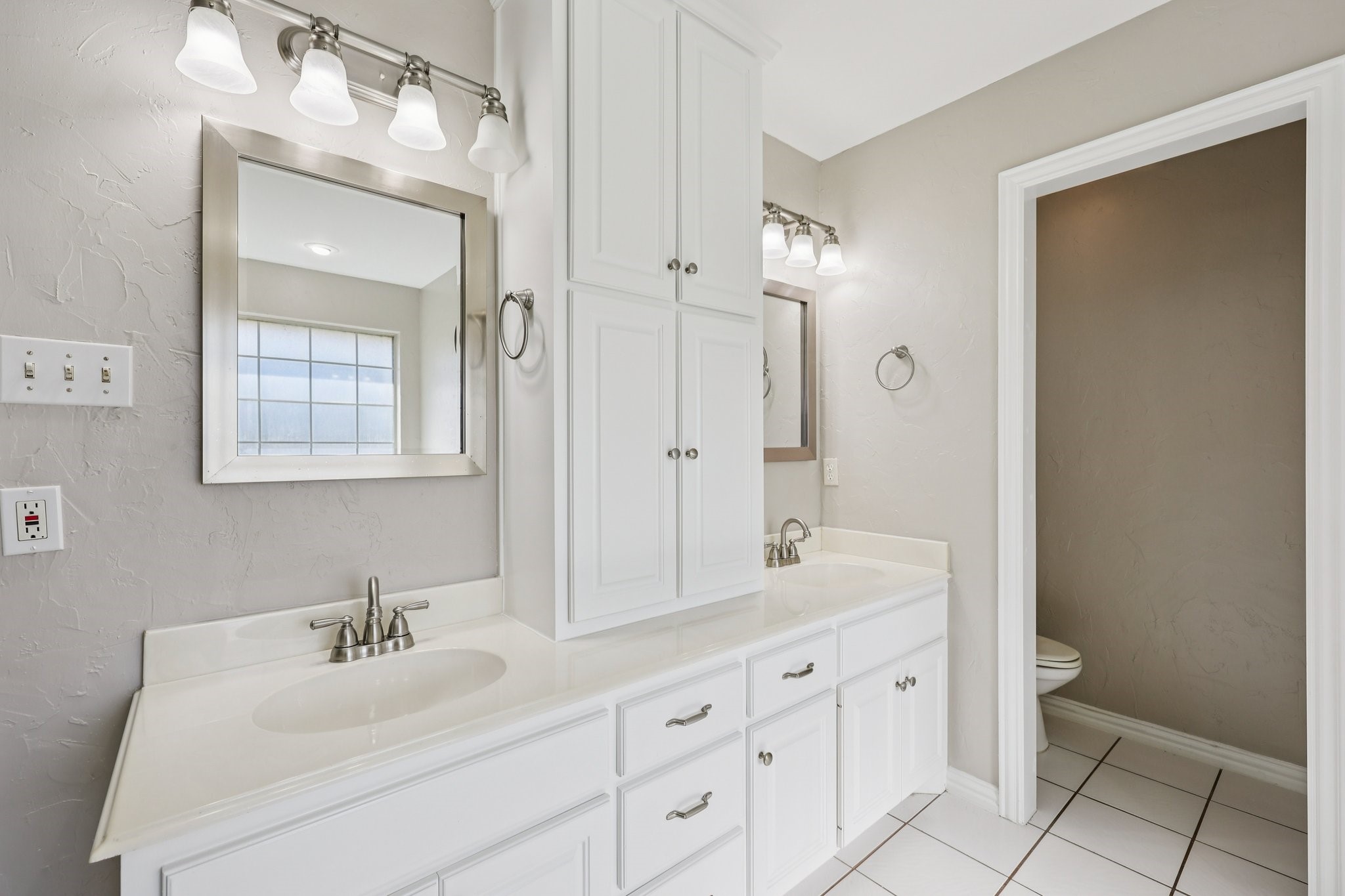 1377 Lone Star Boulevard Talty TX 75160
