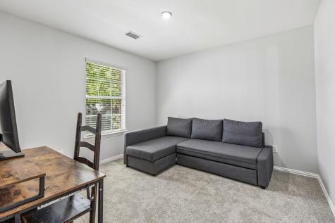 825 Hillside Drive Mckinney TX 75071