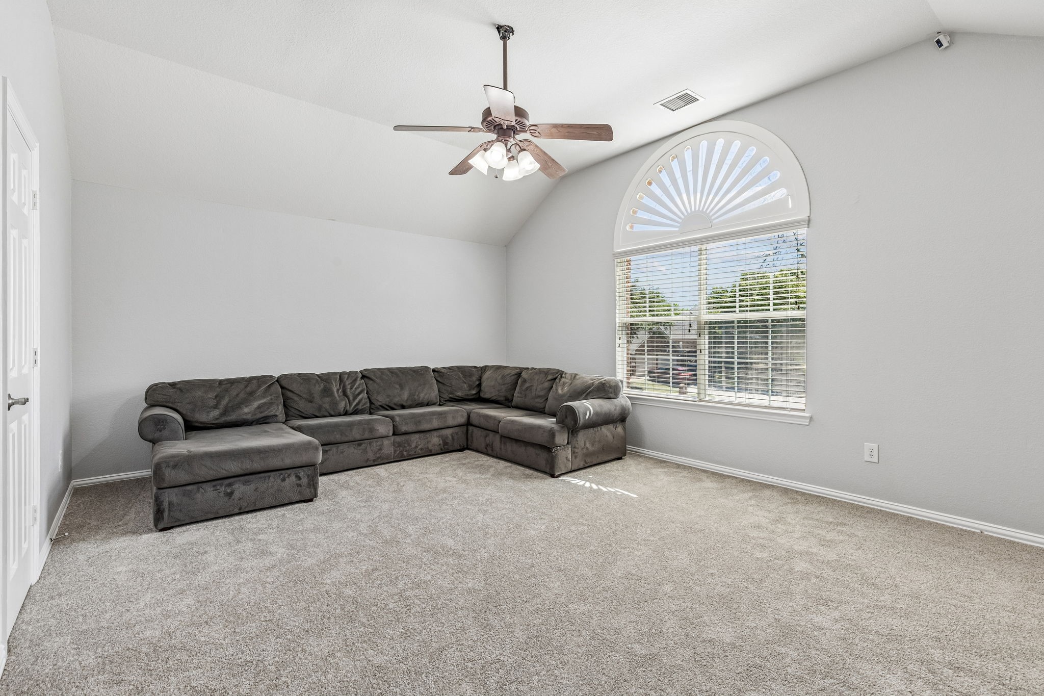 825 Hillside Drive Mckinney TX 75071