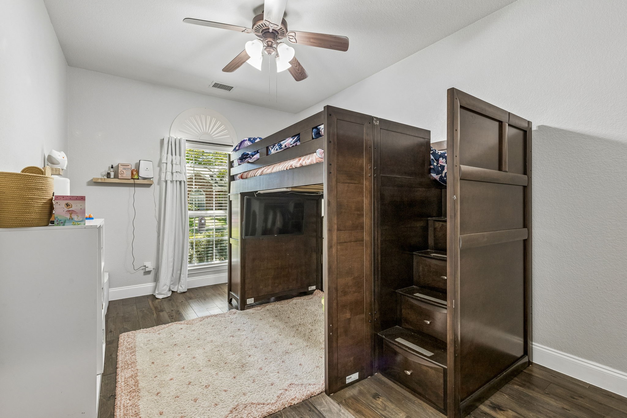 825 Hillside Drive Mckinney TX 75071