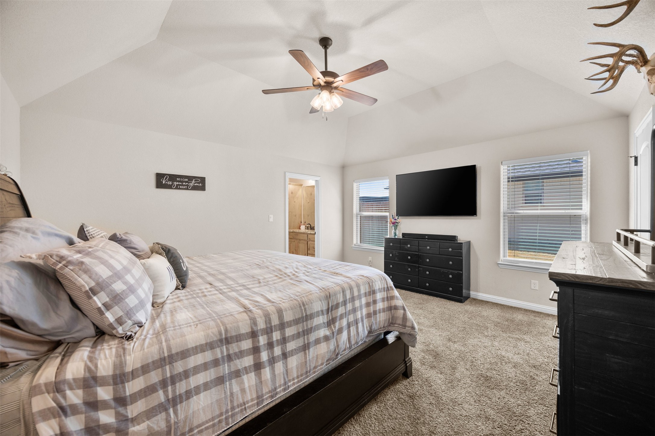 209 Bayless Avenue Godley TX 76044