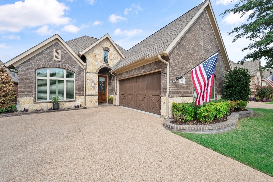 5900 Mira Lago Lane Arlington TX 76017