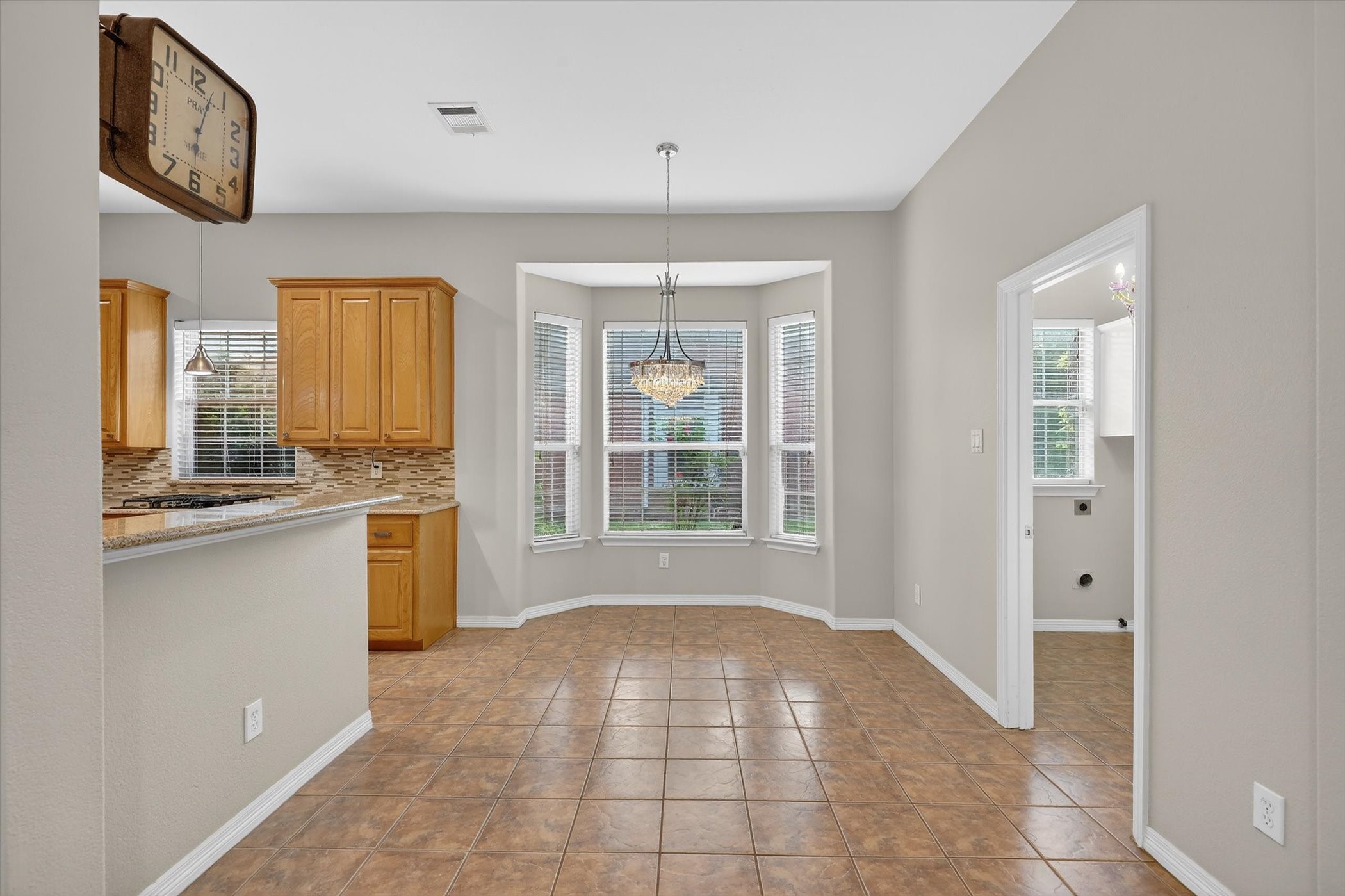 1501 Wyndmere Drive Desoto TX 75115