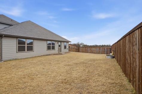 556 Hickory Ridge Drive Van Alstyne TX 75495
