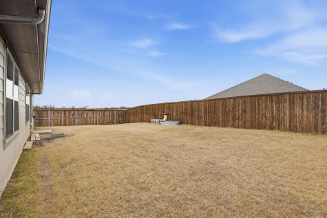 556 Hickory Ridge Drive Van Alstyne TX 75495