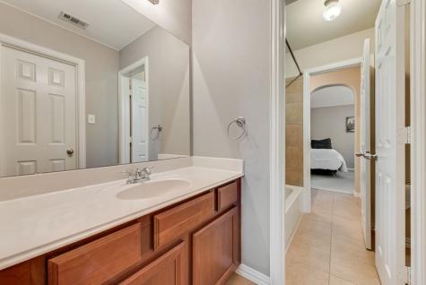 5724 Almond Lane Fort Worth TX 76244
