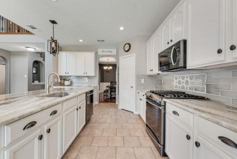 5724 Almond Lane Fort Worth TX 76244