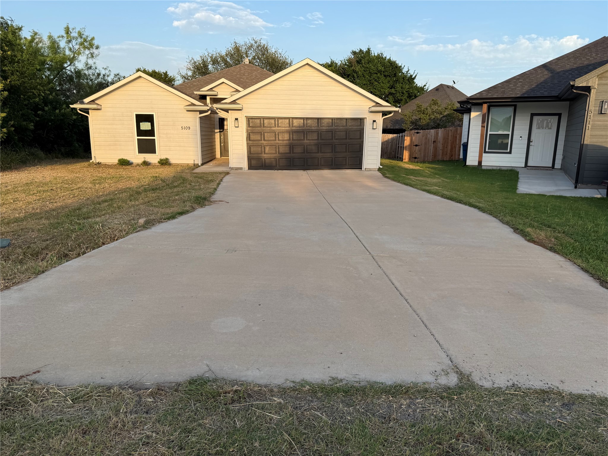 5109 Uvalde Court Granbury TX 76048