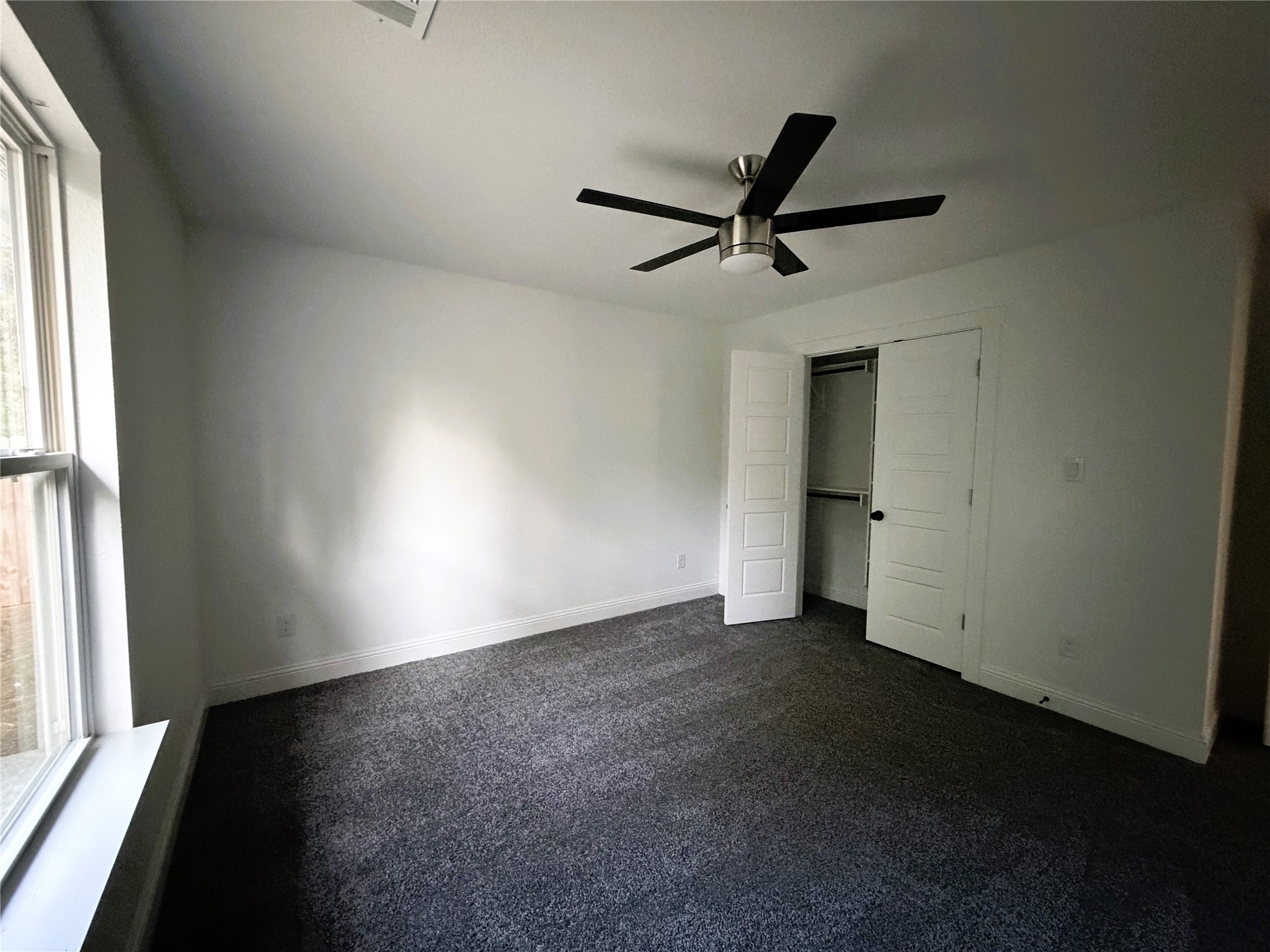 5109 Uvalde Court Granbury TX 76048
