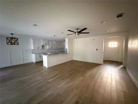 5109 Uvalde Court Granbury TX 76048