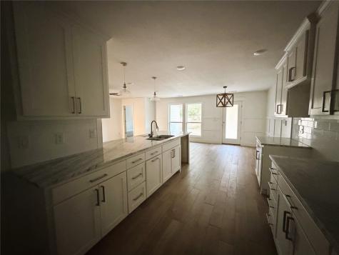 5109 Uvalde Court Granbury TX 76048