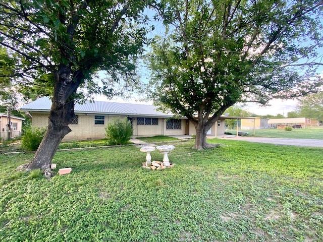 1610 5th Street Goldthwaite TX 76844