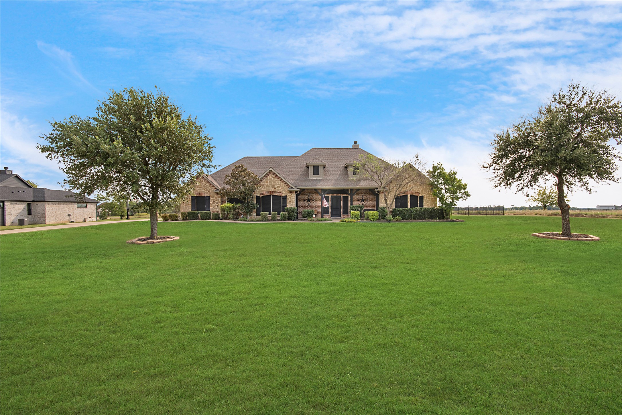1354 Shadow Lakes Wills Point TX 75169