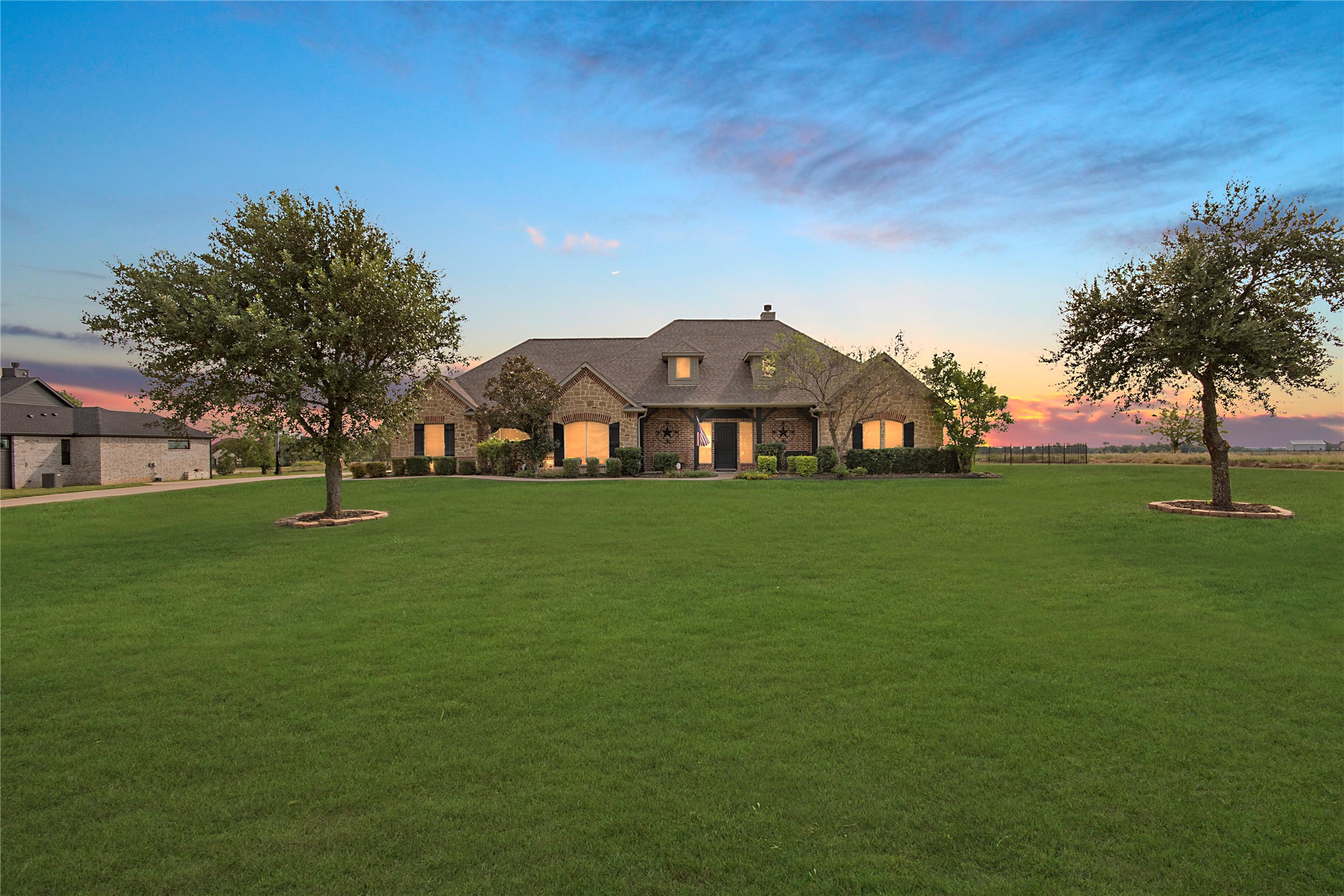 1354 Shadow Lakes Wills Point TX 75169