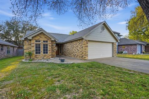 6305 Longmont Trail Fort Worth TX 76179