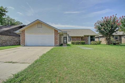 204 Valley Forge Lane Arlington TX 76002