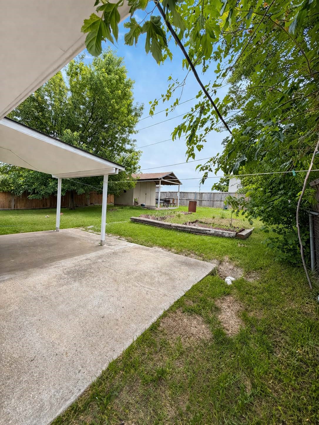 420 Price Drive Lewisville TX 75067