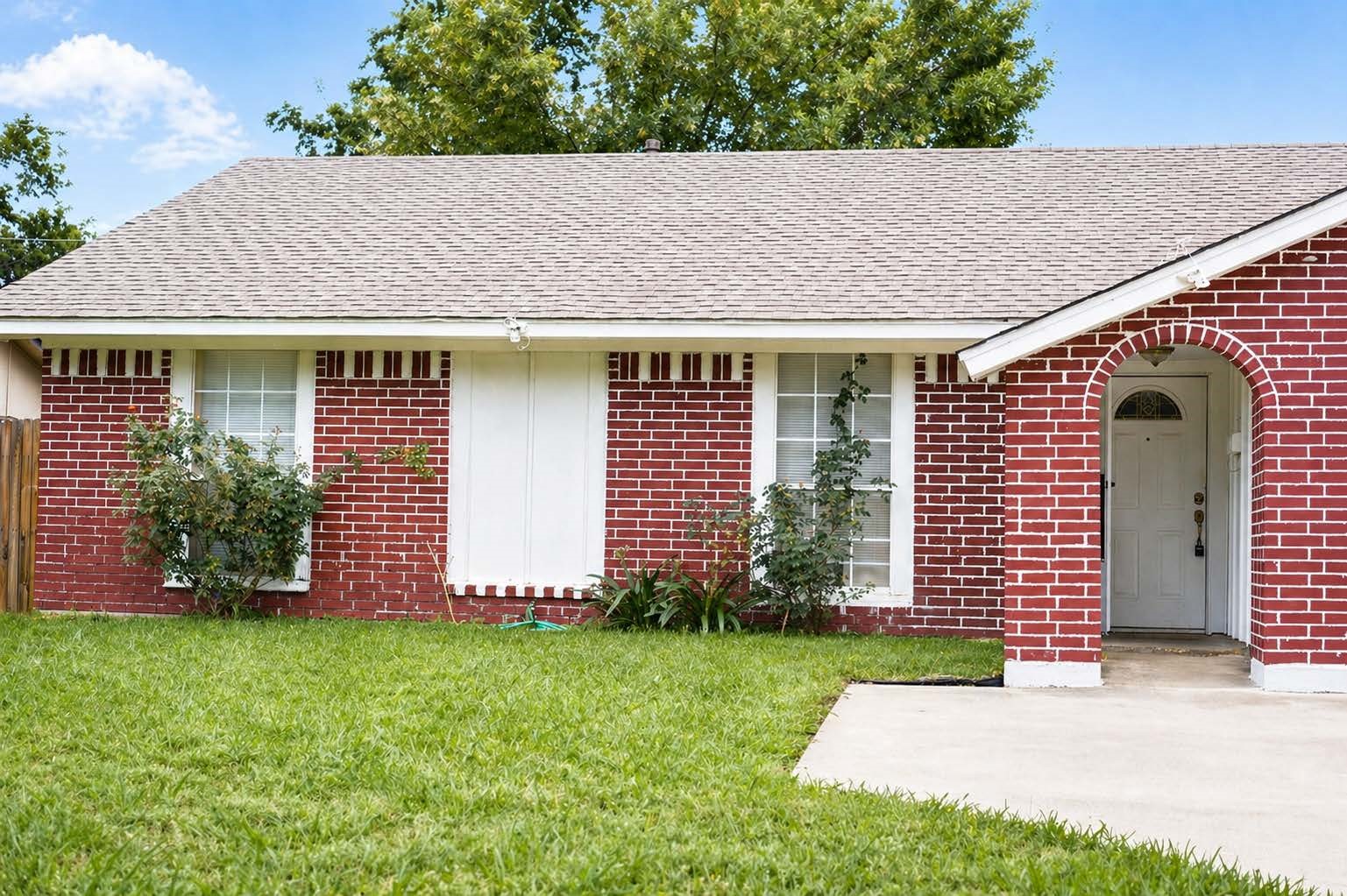 420 Price Drive Lewisville TX 75067
