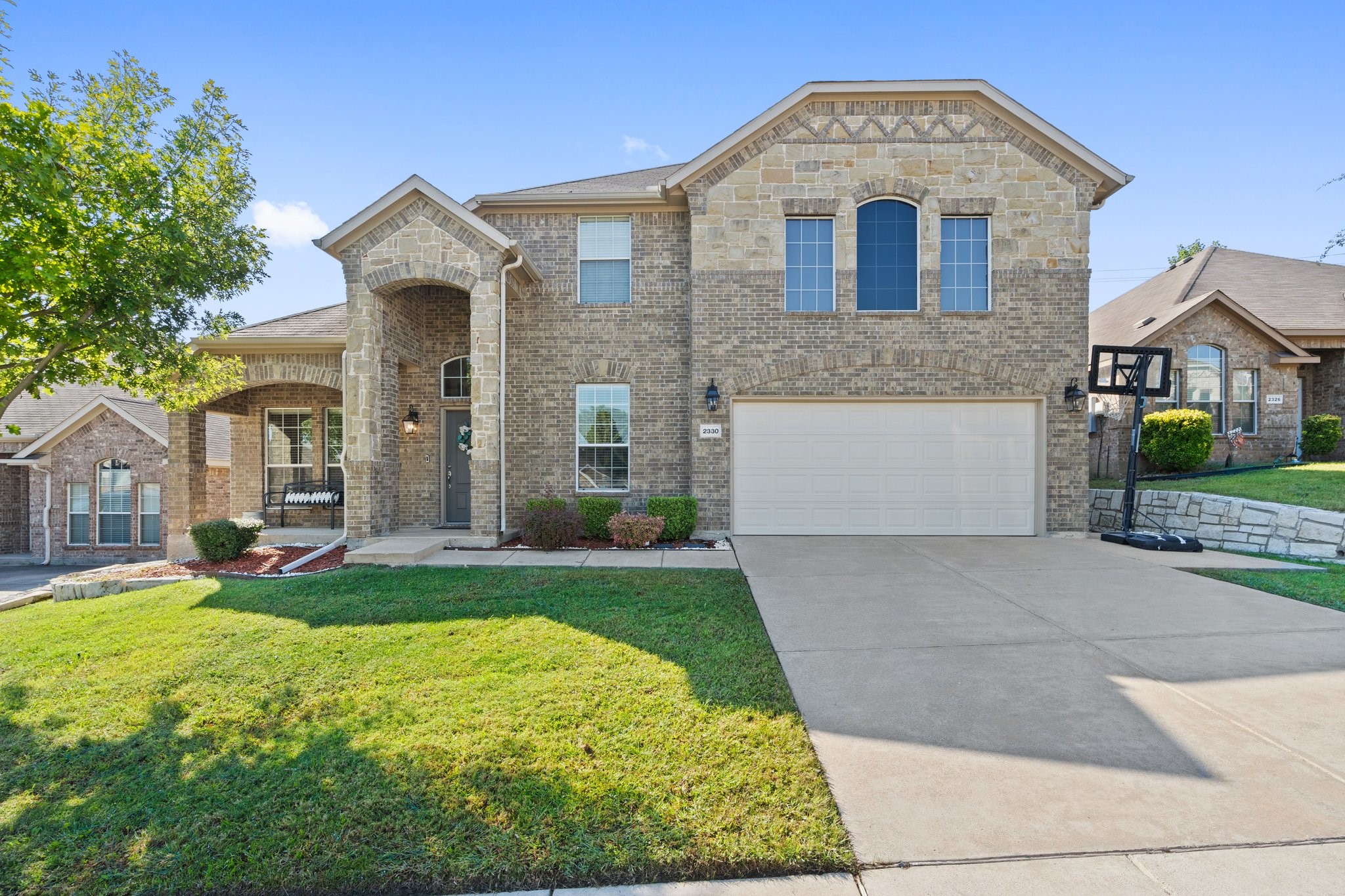 2330 Lake Hollow Circle Garland TX 75040
