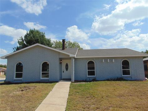 4901 Matthew Road Grand Prairie TX 75052