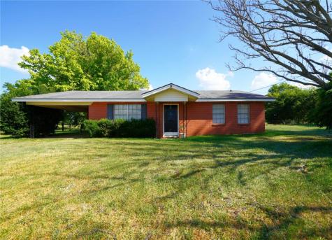 215 W Tyler Street Bullard TX 75757