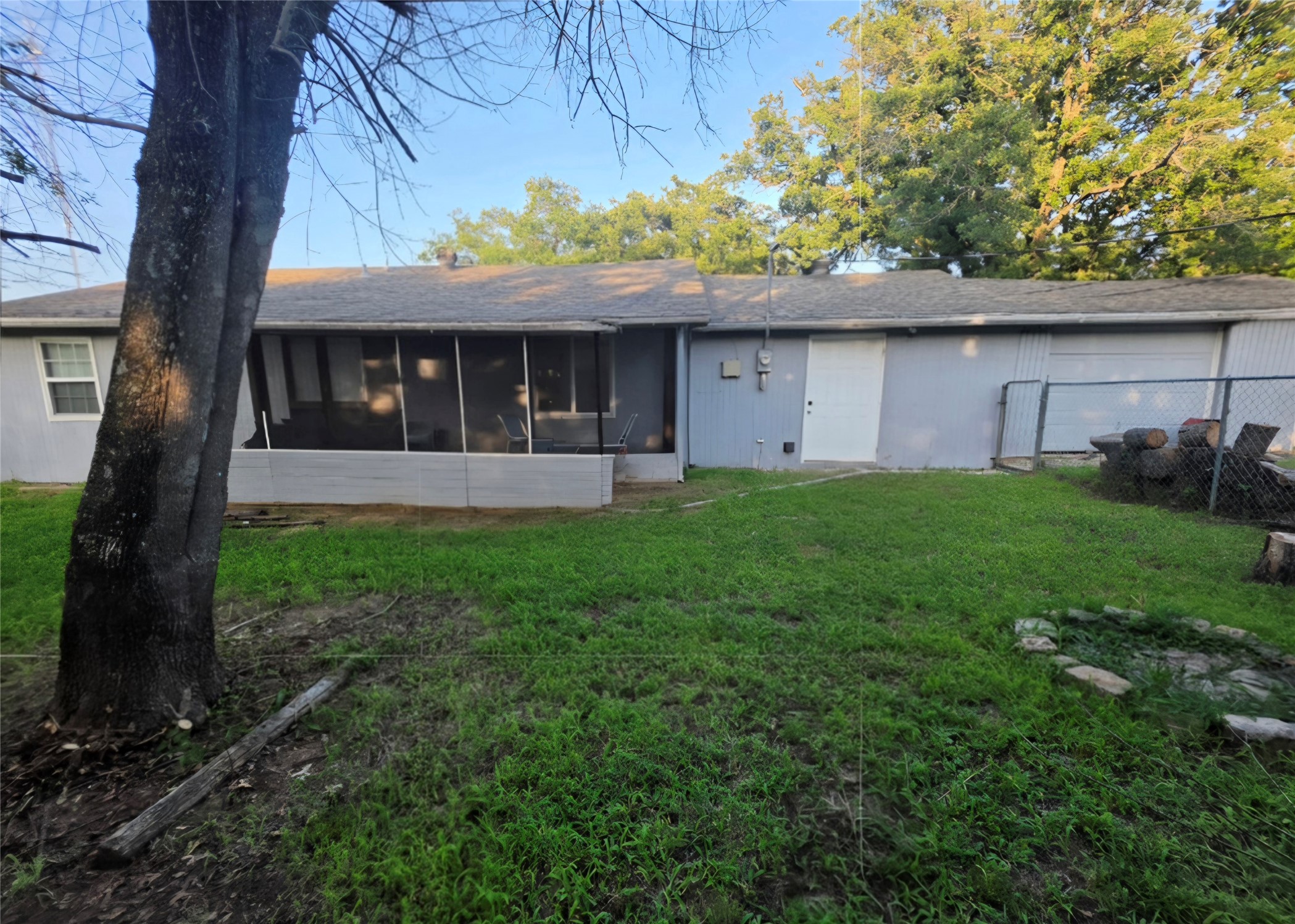 417 Cedarwood Street Azle TX 76020