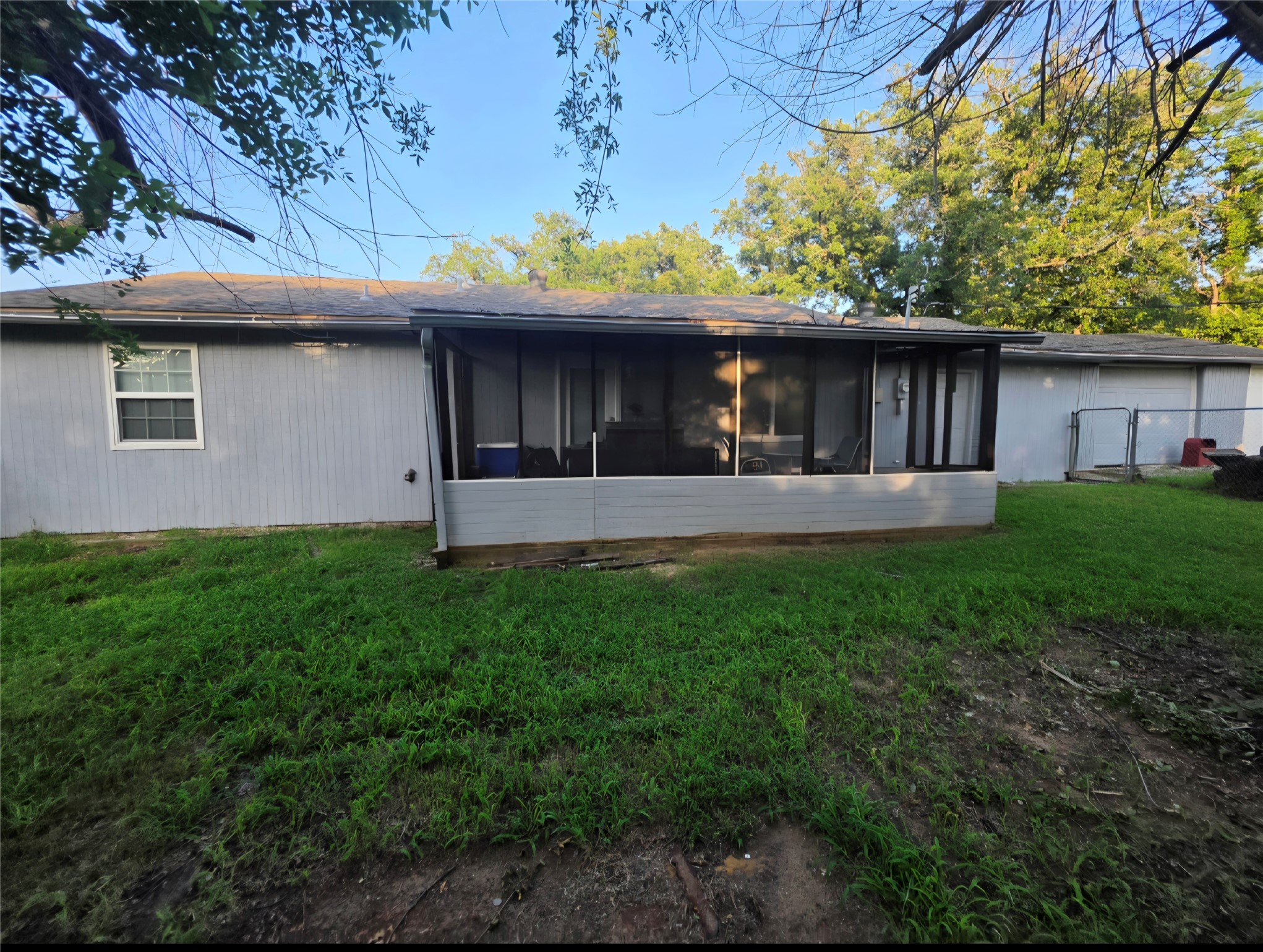 417 Cedarwood Street Azle TX 76020