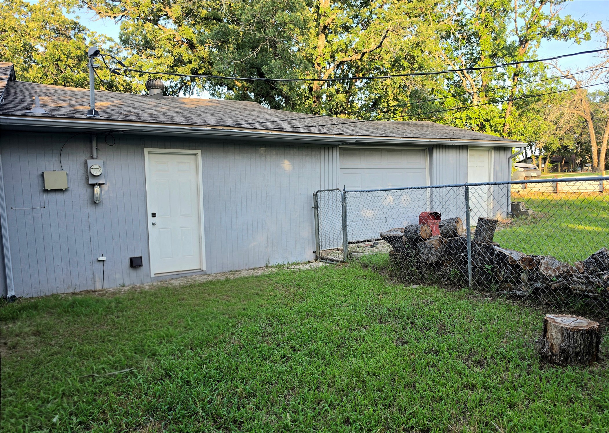 417 Cedarwood Street Azle TX 76020