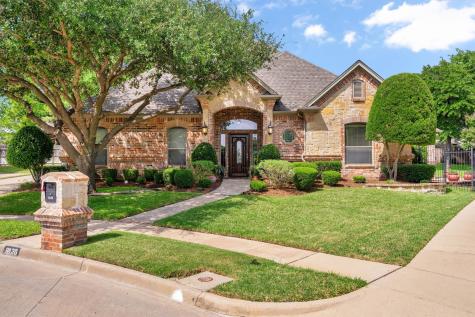 8120 Belmont Court North Richland Hills TX 76182