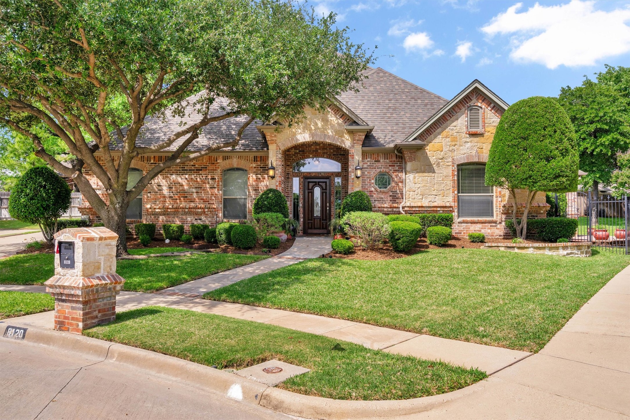 8120 Belmont Court North Richland Hills TX 76182
