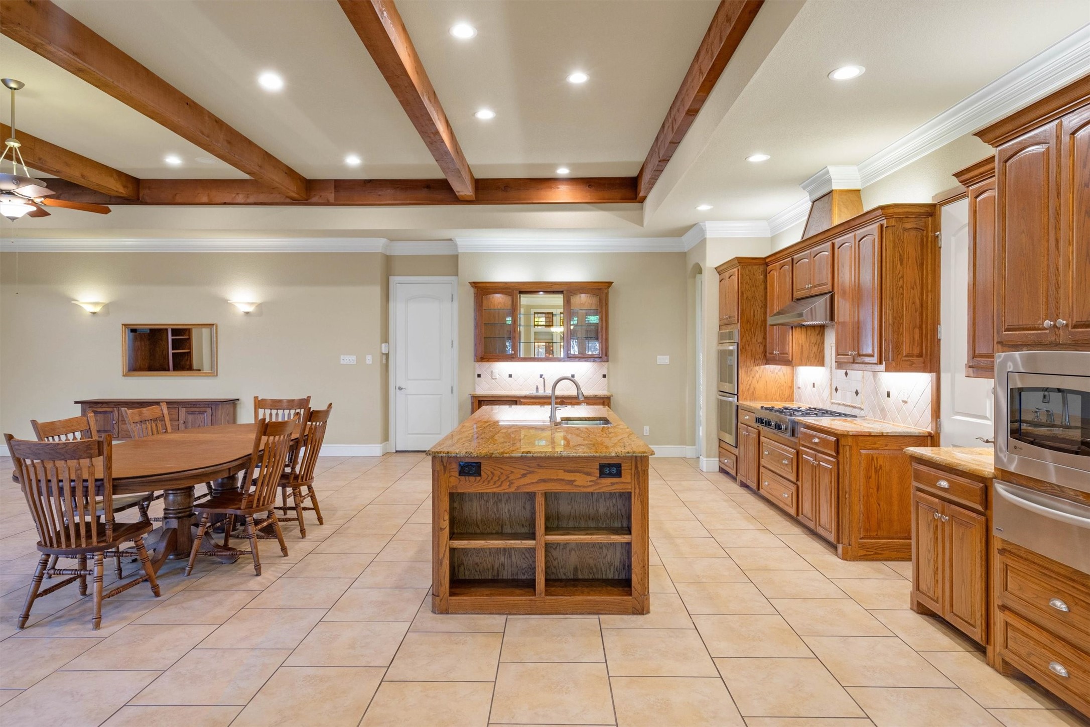 8120 Belmont Court North Richland Hills TX 76182