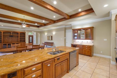 8120 Belmont Court North Richland Hills TX 76182