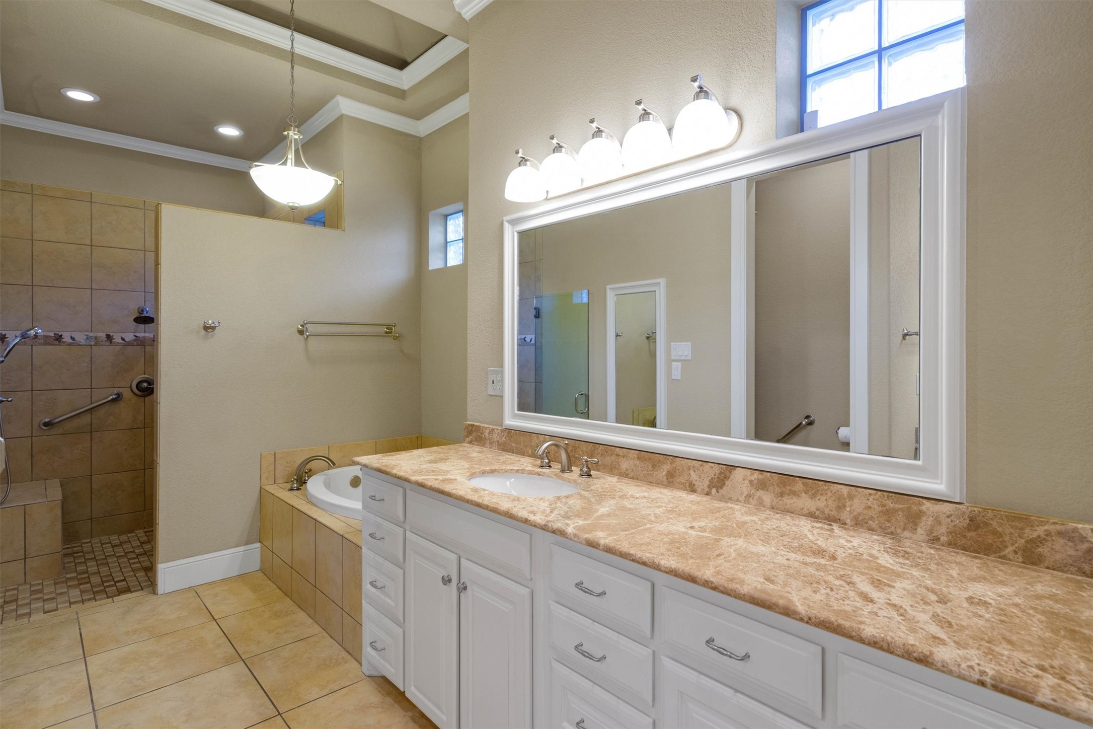 8120 Belmont Court North Richland Hills TX 76182