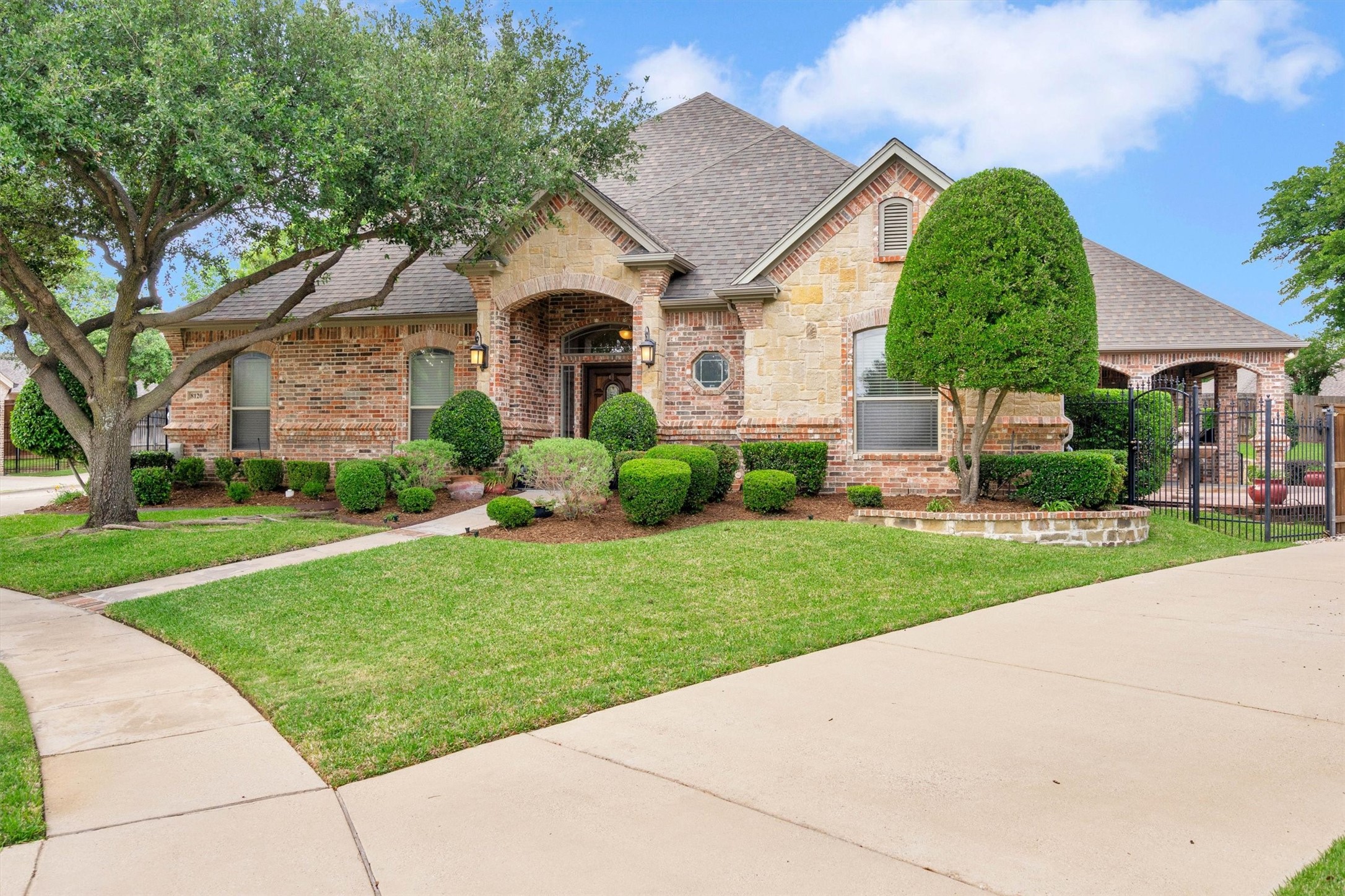 8120 Belmont Court North Richland Hills TX 76182