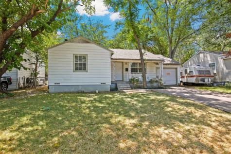 2017 Cottonwood Street Grand Prairie TX 75050