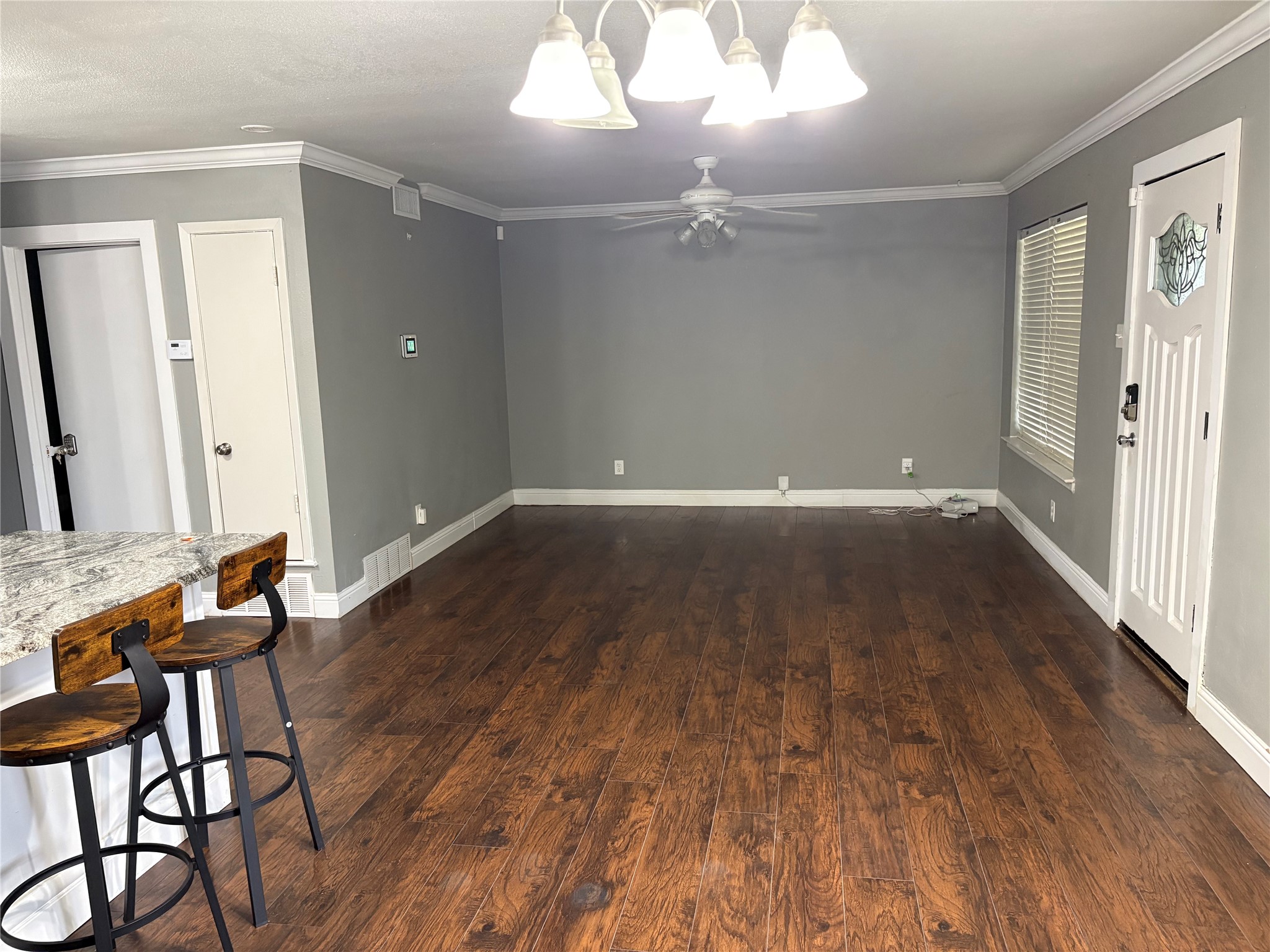 12404 Sunland Street Dallas TX 75218